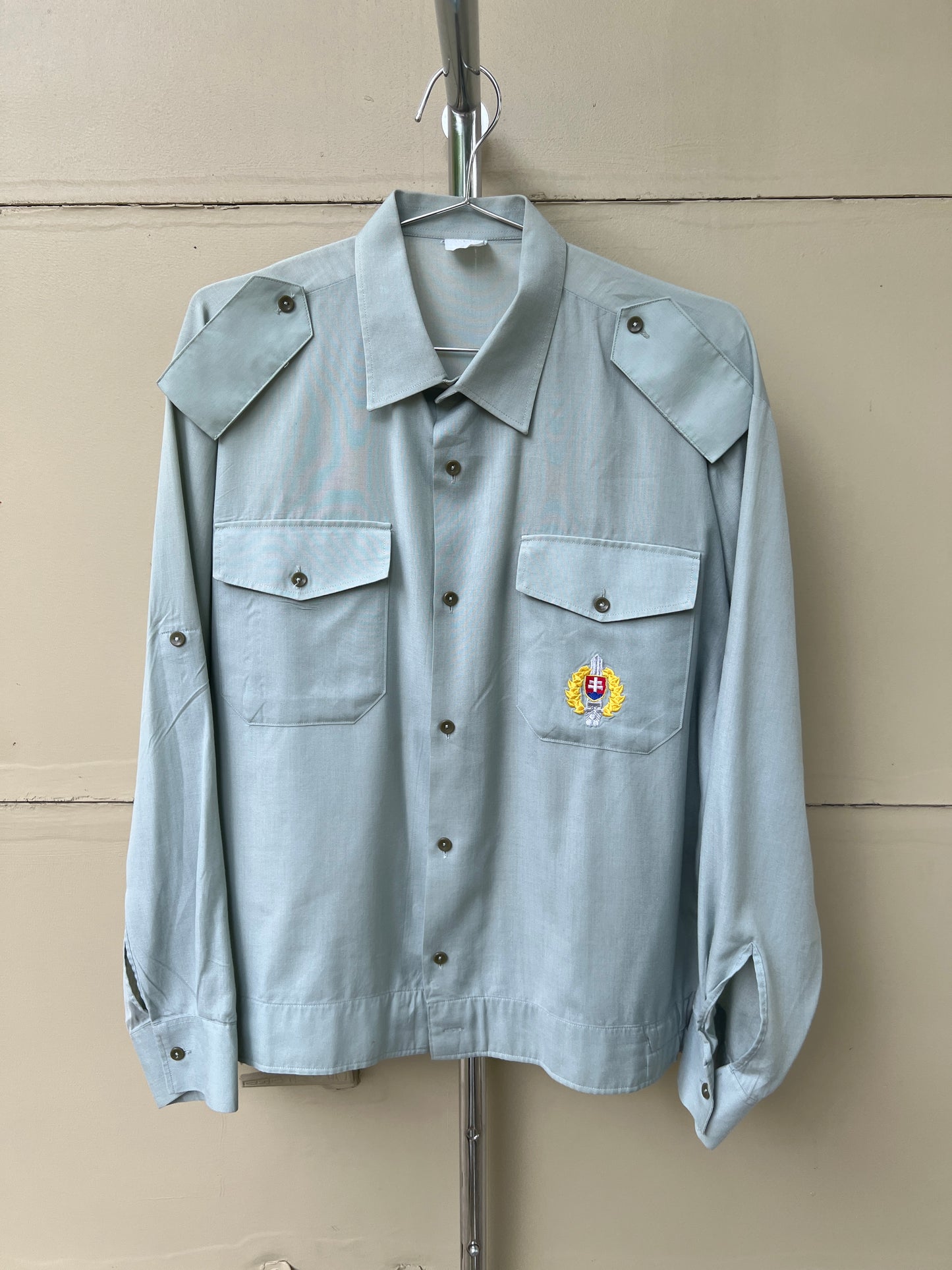 90s Slovakian military mint green straight hem button up