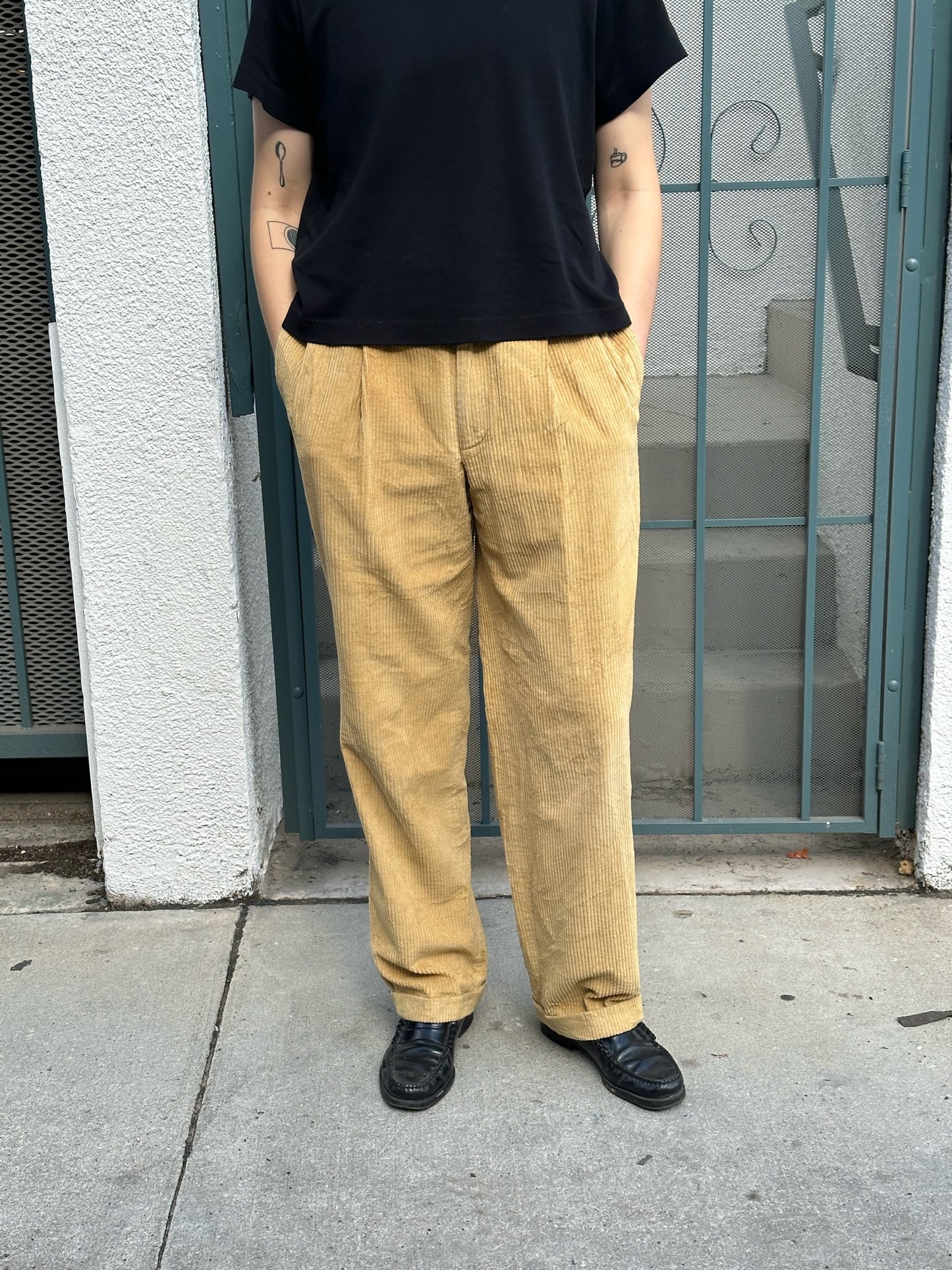 80s British Khaki by Robert Lighton tan pleated corduroy trousers