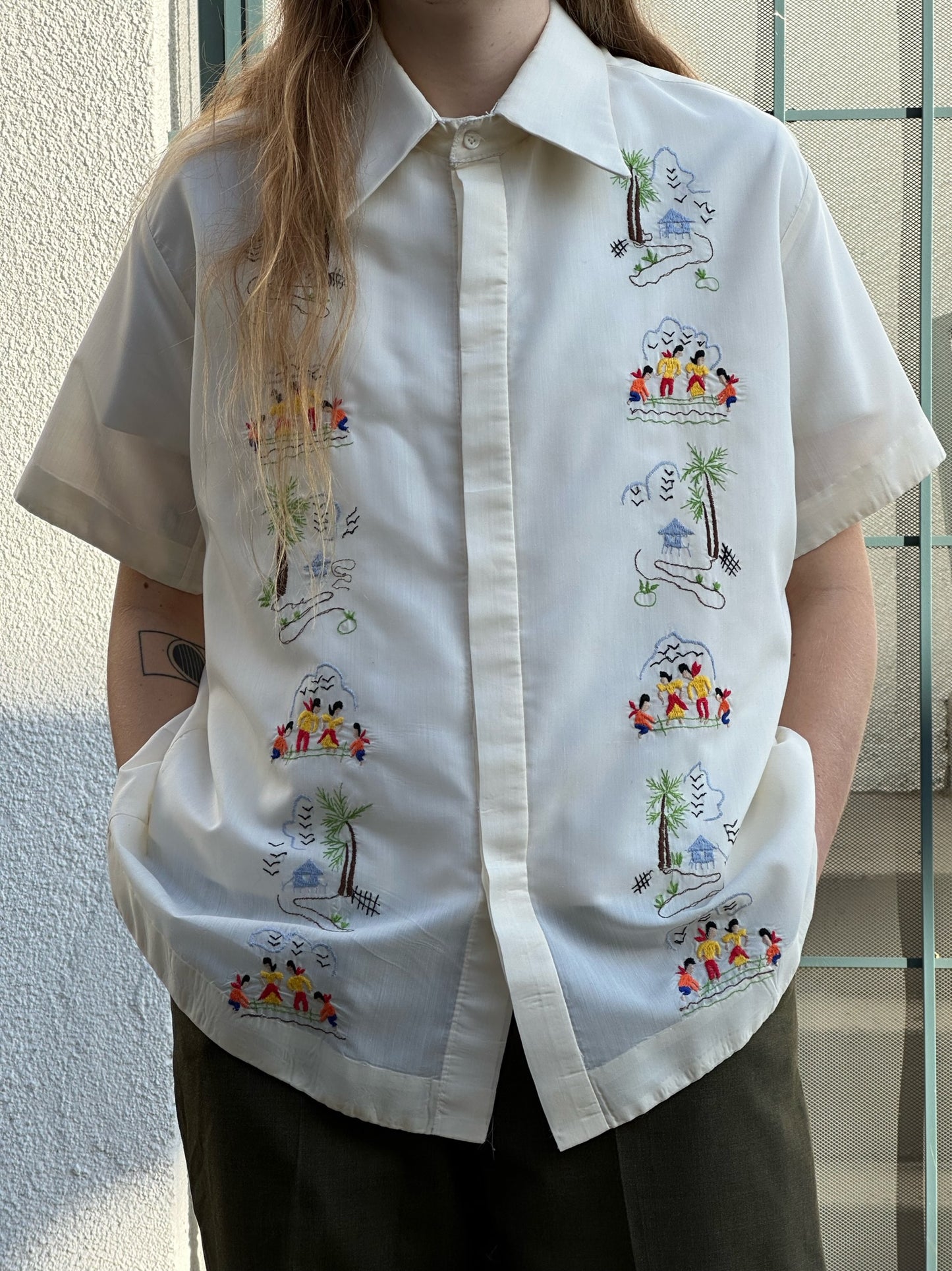 60s/70s cream embroidered short-sleeve shirt