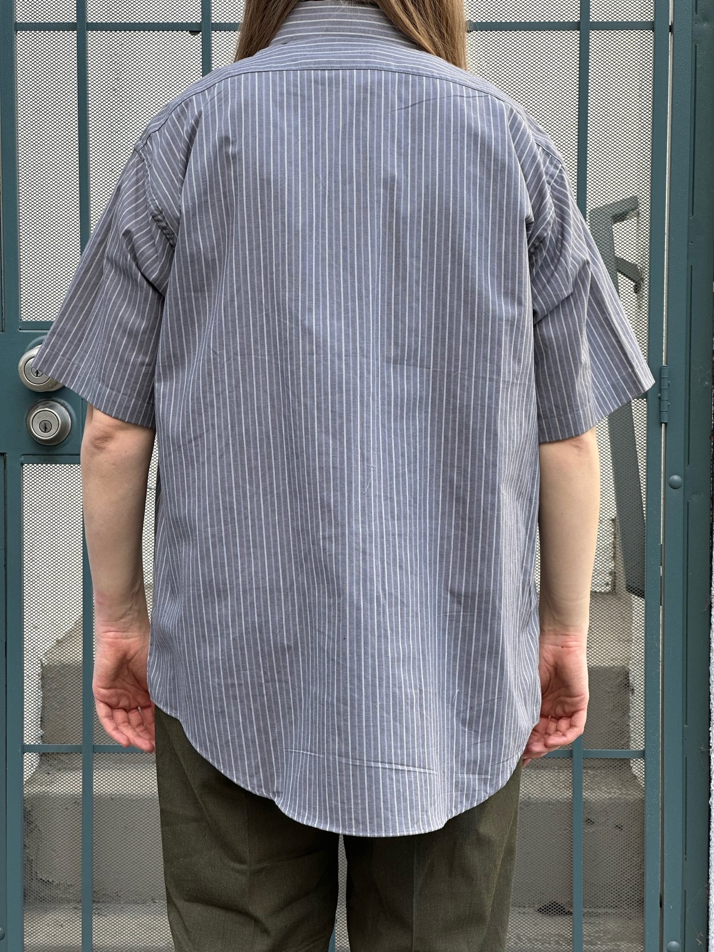 90s Oleg Cassini gray stripe short-sleeve shirt