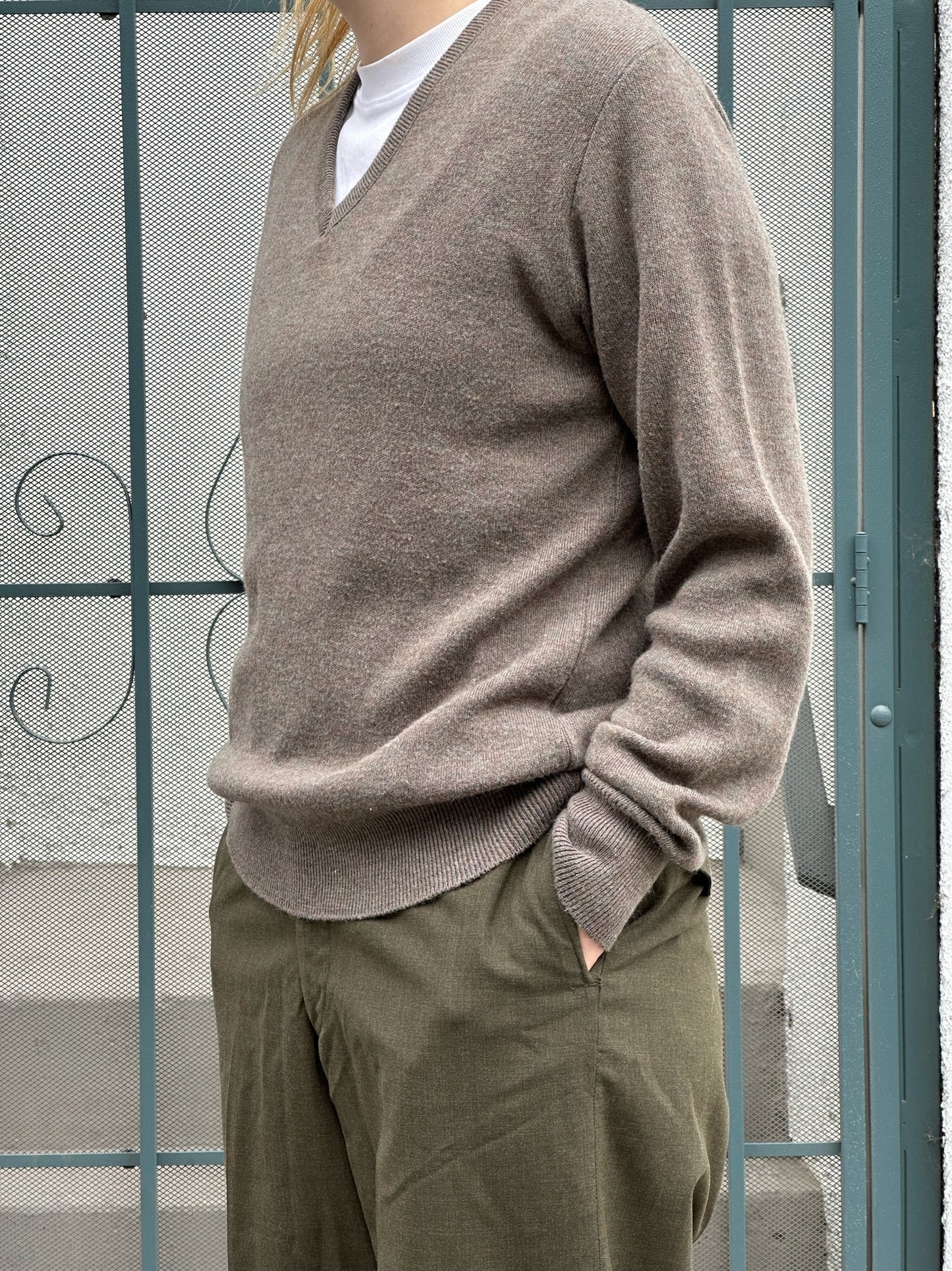 80s Puritan brown v-neck sweater