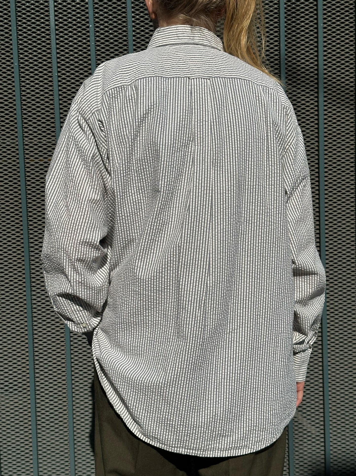 90s Tommy Hilfiger white and gray striped seersucker shirt