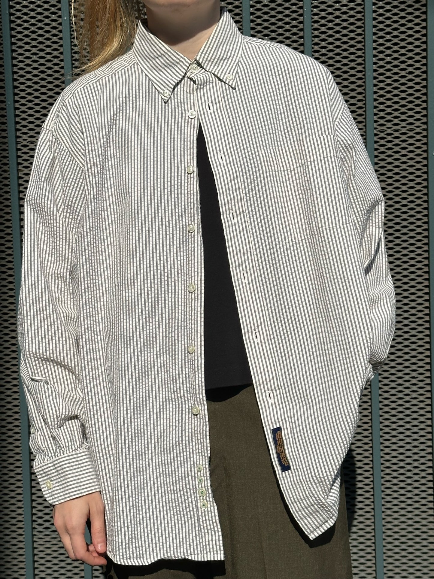 90s Tommy Hilfiger white and gray striped seersucker shirt