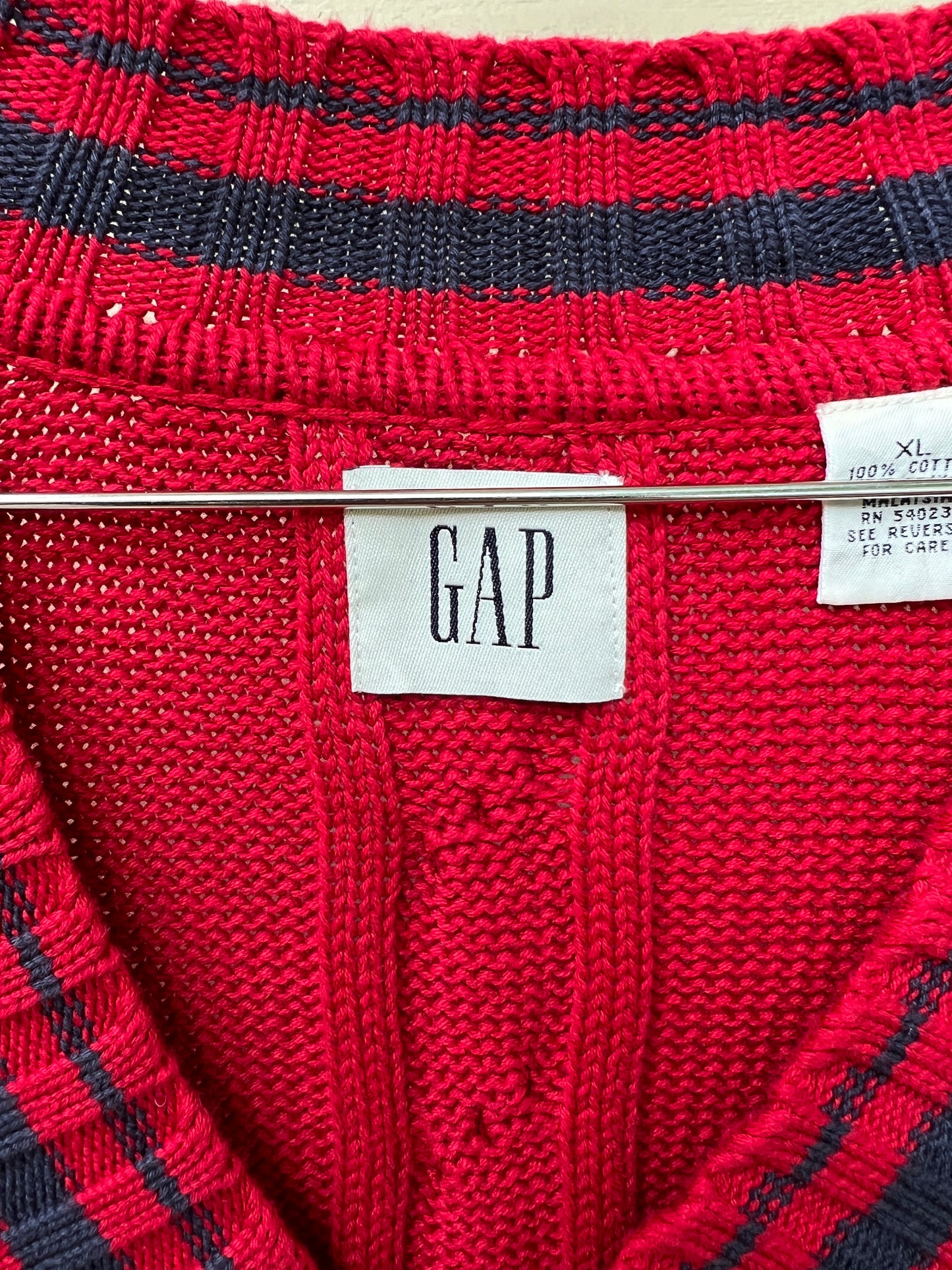 90s GAP red and navy varsity cableknit sweater