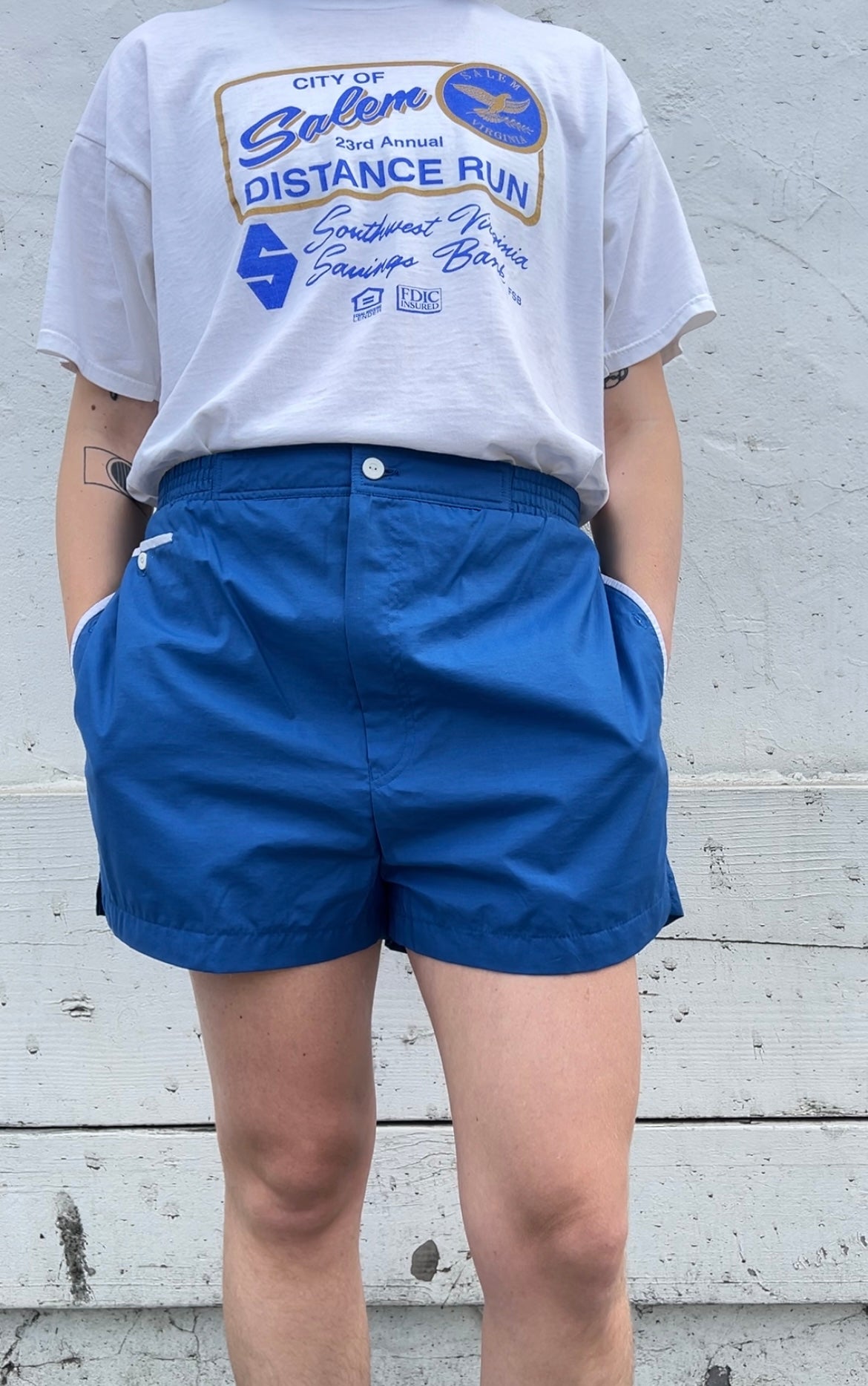 90s Saks Fifth Avenue blue contrast detail boat shorts