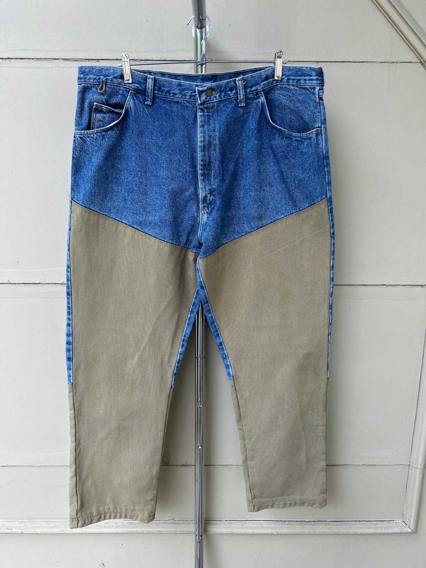 90s Wrangler brush hunting pants